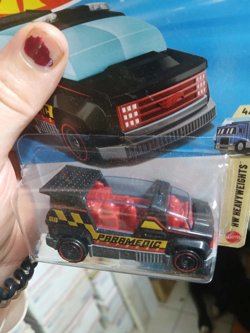 Hot Wheels Rapid Pulse  futuristic hybrid emergency ambulance die-cast Black